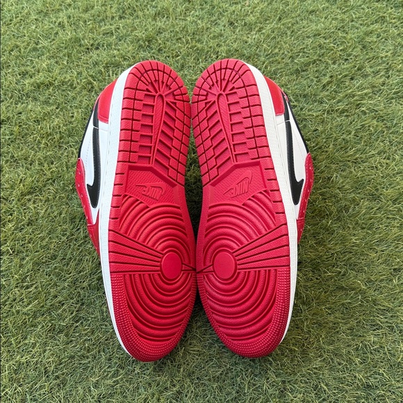 Air Jordan 1 Retro Low OG
